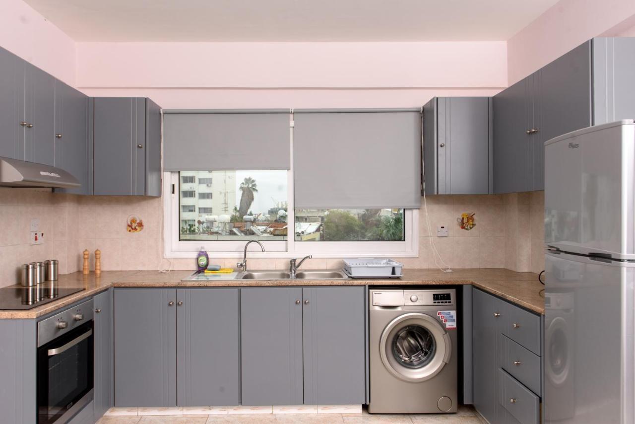 Callisto 3 Bedroom Apartment Lárnaka Kültér fotó